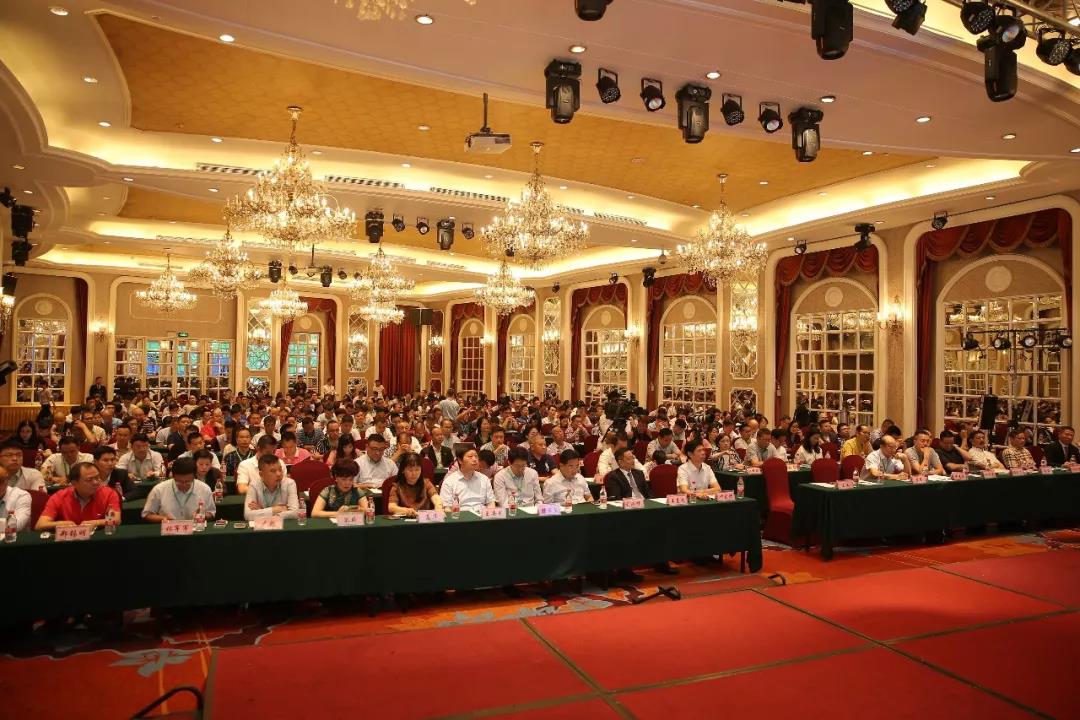 热烈祝贺保障珠三角城市圈“菜篮子”供应暨河源现代绿色农业合作发展论坛成功举办！