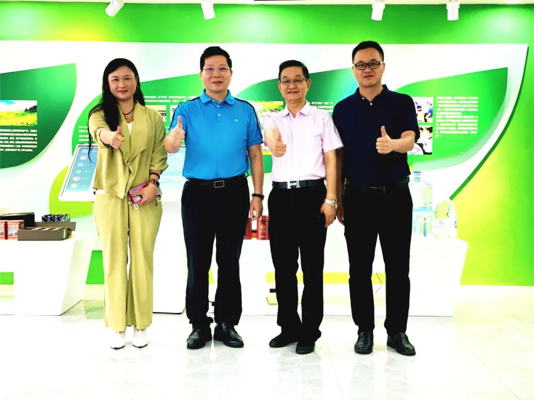 【协会动态】深圳市农产品国际流通协会会长王昌龍一行走访深圳绿博会参展单位