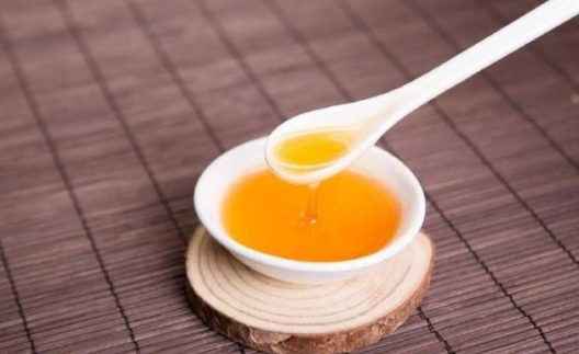 你现在就应该知道的几种冬天喝蜂蜜的原因!